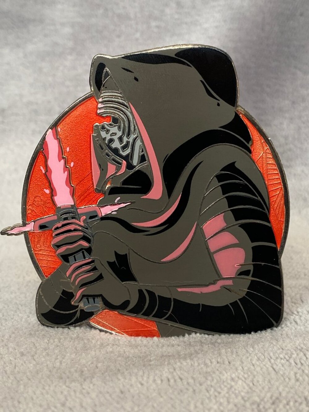 LE50 Pinsbyarisamon Kylo Ren Profile Pin Star Wars Enamel Fantasy Pin